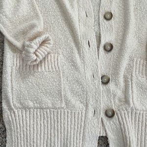Loft Relaxed V-Neck Cardigan. Cream color, size small